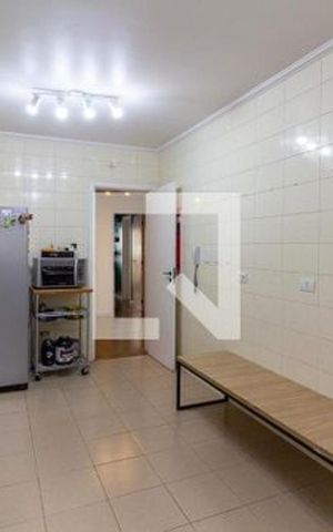 Apartamento para alugar com 198m², 4 quartos e 3 vagas Apartamento para alugar com 198m², 4 quartos e 3 vagasCozinha