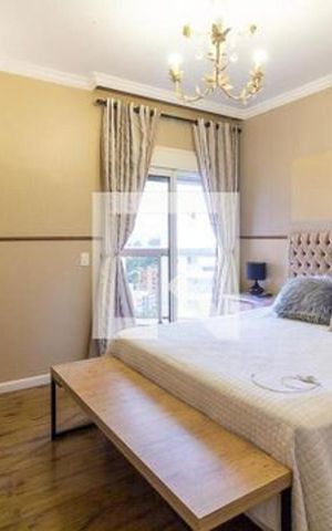 Apartamento para alugar com 198m², 4 quartos e 3 vagas Apartamento para alugar com 198m², 4 quartos e 3 vagasQuarto