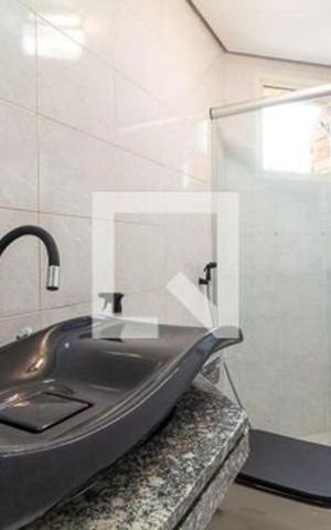 Apartamento para alugar com 198m², 4 quartos e 3 vagas Apartamento para alugar com 198m², 4 quartos e 3 vagasBanheiro