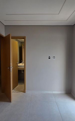 Apartamento para alugar com 228m², 4 quartos e 4 vagas Apartamento para alugar com 228m², 4 quartos e 4 vagasSuíte 3