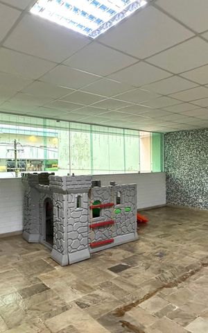 Apartamento à venda com 81m², 2 quartos e 1 vaga