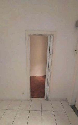 Apartamento à venda com 26m², 1 quarto e sem vaga Apartamento à venda com 26m², 1 quarto e sem vagaSala