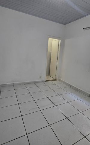 Casa à venda com 107m², 2 quartos e 1 vaga Casa à venda com 107m², 2 quartos e 1 vagaQuarto