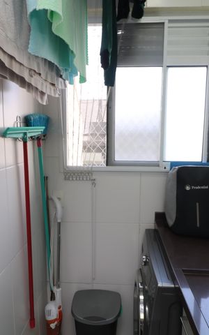 Apartamento à venda com 60m², 2 quartos e 1 vagaÁrea de Serviço