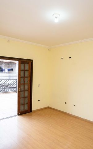 Casa à venda com 250m², 6 quartos e 2 vagasQuarto Suite 1