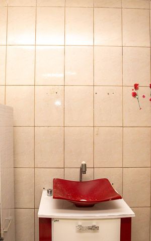 Casa à venda com 250m², 6 quartos e 2 vagasBanheiro 2 Casa 2