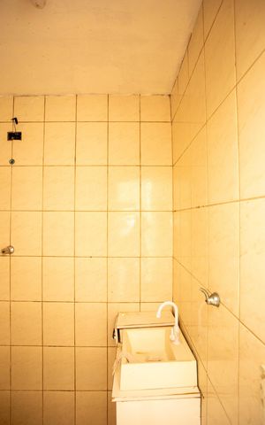 Casa à venda com 250m², 6 quartos e 2 vagasBanheiro 1 Casa 2