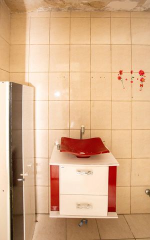 Casa à venda com 250m², 6 quartos e 2 vagasBanheiro 2 Casa 2