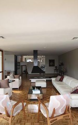 Casa à venda com 853m², 4 quartos e 8 vagas
