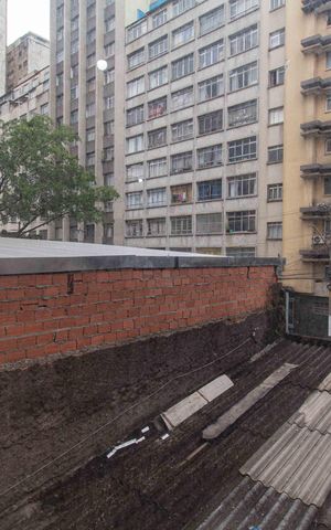 Studio à venda com 33m², 0 quarto e sem vaga Studio à venda com 33m², 0 quarto e sem vagaVista
