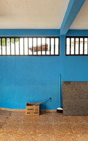 Casa à venda com 223m², 4 quartos e 2 vagas Casa à venda com 223m², 4 quartos e 2 vagasGaragem