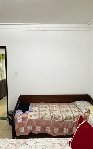Casa à venda com 223m², 4 quartos e 2 vagas Casa à venda com 223m², 4 quartos e 2 vagasQuarto 1