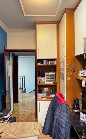 Casa à venda com 223m², 4 quartos e 2 vagas Casa à venda com 223m², 4 quartos e 2 vagasQuarto 3