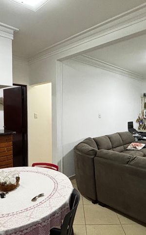 Casa à venda com 223m², 4 quartos e 2 vagas Casa à venda com 223m², 4 quartos e 2 vagasSala - Sala de Jantar