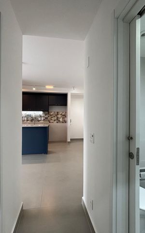 Apartamento para alugar com 70m², 2 quartos e 1 vaga Apartamento para alugar com 70m², 2 quartos e 1 vagaCorredor