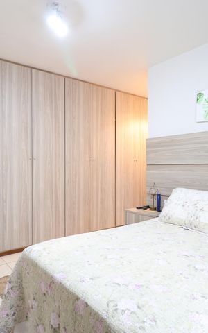 Casa à venda com 98m², 2 quartos e 2 vagasSuite 