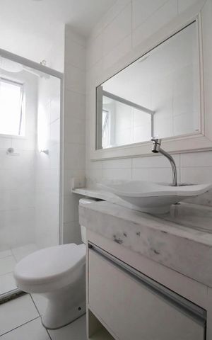 Apartamento à venda com 51m², 2 quartos e 1 vaga Apartamento à venda com 51m², 2 quartos e 1 vagaBanheiro