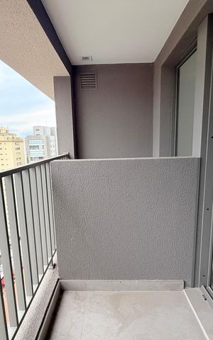 Studio à venda com 29m², 1 quarto e sem vaga Studio à venda com 29m², 1 quarto e sem vagaVaranda