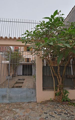 Casa à venda com 110m², 2 quartos e 4 vagasinstalada dia 26/08/2026 Placa MMGQ-309