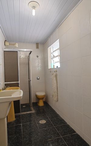 Casa à venda com 110m², 2 quartos e 4 vagasBanheiro