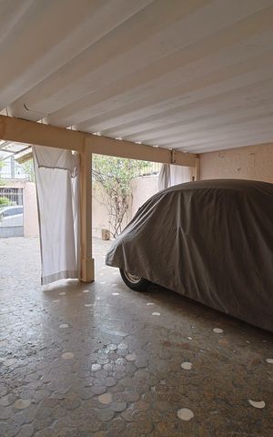 Casa à venda com 110m², 2 quartos e 4 vagasGaragem