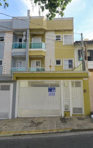 Apartamento à venda com 110m², 2 quartos e 2 vagas Apartamento à venda com 110m², 2 quartos e 2 vagasFachada