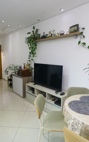 Apartamento à venda com 110m², 2 quartos e 2 vagas Apartamento à venda com 110m², 2 quartos e 2 vagasSala