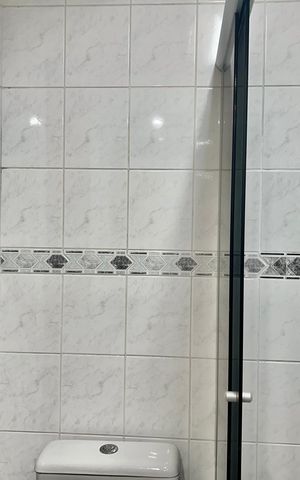 Apartamento para alugar com 75m², 3 quartos e 2 vagas Apartamento para alugar com 75m², 3 quartos e 2 vagasBanheiro
