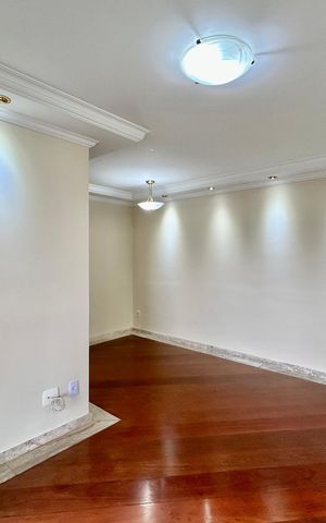 Apartamento para alugar com 75m², 3 quartos e 2 vagas Apartamento para alugar com 75m², 3 quartos e 2 vagasSala