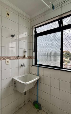 Apartamento para alugar com 75m², 3 quartos e 2 vagas Apartamento para alugar com 75m², 3 quartos e 2 vagasLavanderia