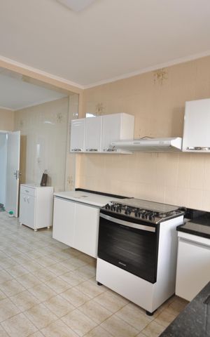 Casa para alugar com 140m², 2 quartos e 1 vagaCozinha
