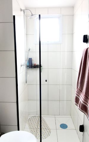 Apartamento à venda com 47m², 2 quartos e sem vaga Apartamento à venda com 47m², 2 quartos e sem vagaBanheiro 1