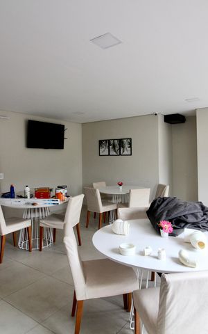Apartamento à venda com 47m², 2 quartos e sem vaga Apartamento à venda com 47m², 2 quartos e sem vagaSalão de festas