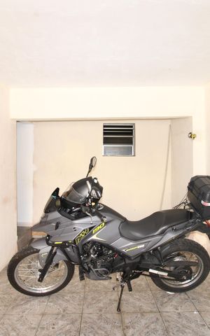 Casa à venda com 250m², 2 quartos e 5 vagasGaragem