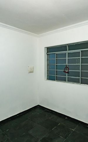 Casa para alugar com 70m², 2 quartos e sem vagaQuarto