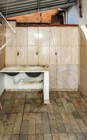 Casa para alugar com 70m², 2 quartos e sem vagaÁrea de serviço