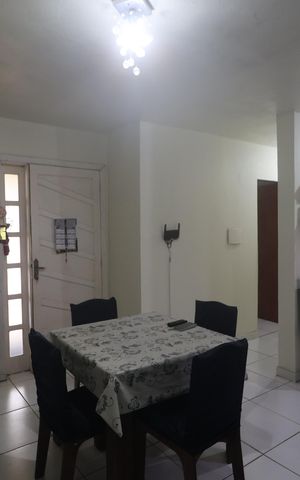 Casa à venda com 100m², 2 quartos e 3 vagasSala