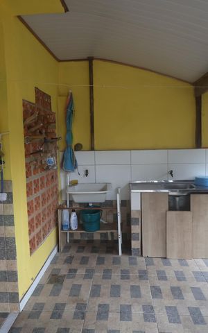 Casa à venda com 100m², 2 quartos e 3 vagasÁrea de Serviço