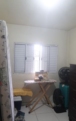 Casa à venda com 100m², 2 quartos e 3 vagasQuarto 2