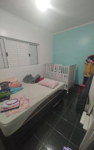 Casa à venda com 500m², 5 quartos e 5 vagas Casa à venda com 500m², 5 quartos e 5 vagasQuarto