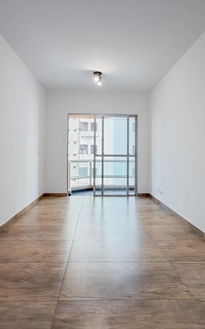 Apartamento à venda com 50m², 2 quartos e 1 vaga Apartamento à venda com 50m², 2 quartos e 1 vagaSala