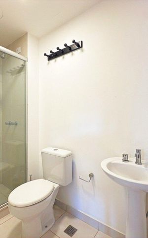 Apartamento para alugar com 60m², 2 quartos e 1 vaga Apartamento para alugar com 60m², 2 quartos e 1 vagaBanheiro