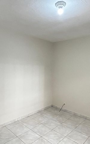 Casa à venda com 125m², 2 quartos e 2 vagas Casa à venda com 125m², 2 quartos e 2 vagasQuarto 2