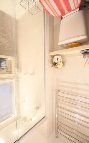 Apartamento à venda com 70m², 3 quartos e 1 vagaBanheiro Suíte 