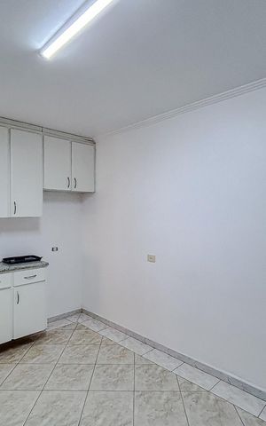 Casa para alugar com 140m², 3 quartos e 1 vagaCozinha