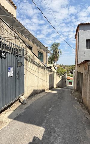 Casa à venda com 110m², 3 quartos e 3 vagas Casa à venda com 110m², 3 quartos e 3 vagasFachada e portaria