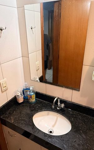 Casa à venda com 110m², 3 quartos e 6 vagasBanheiro Corredor