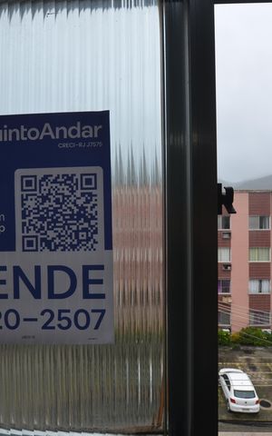 Apartamento à venda com 48m², 2 quartos e 1 vagaPlaca Instalada