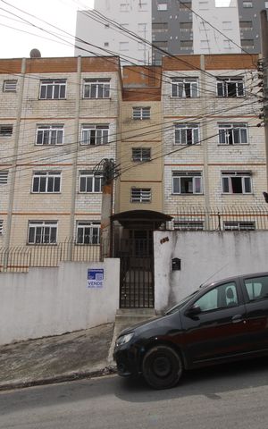 Apartamento à venda com 60m², 2 quartos e 1 vagaFachada