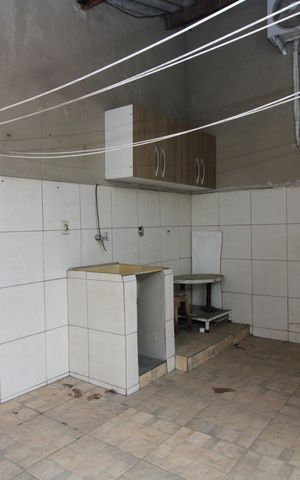 Casa à venda com 193m², 2 quartos e 2 vagasÁrea de Serviço